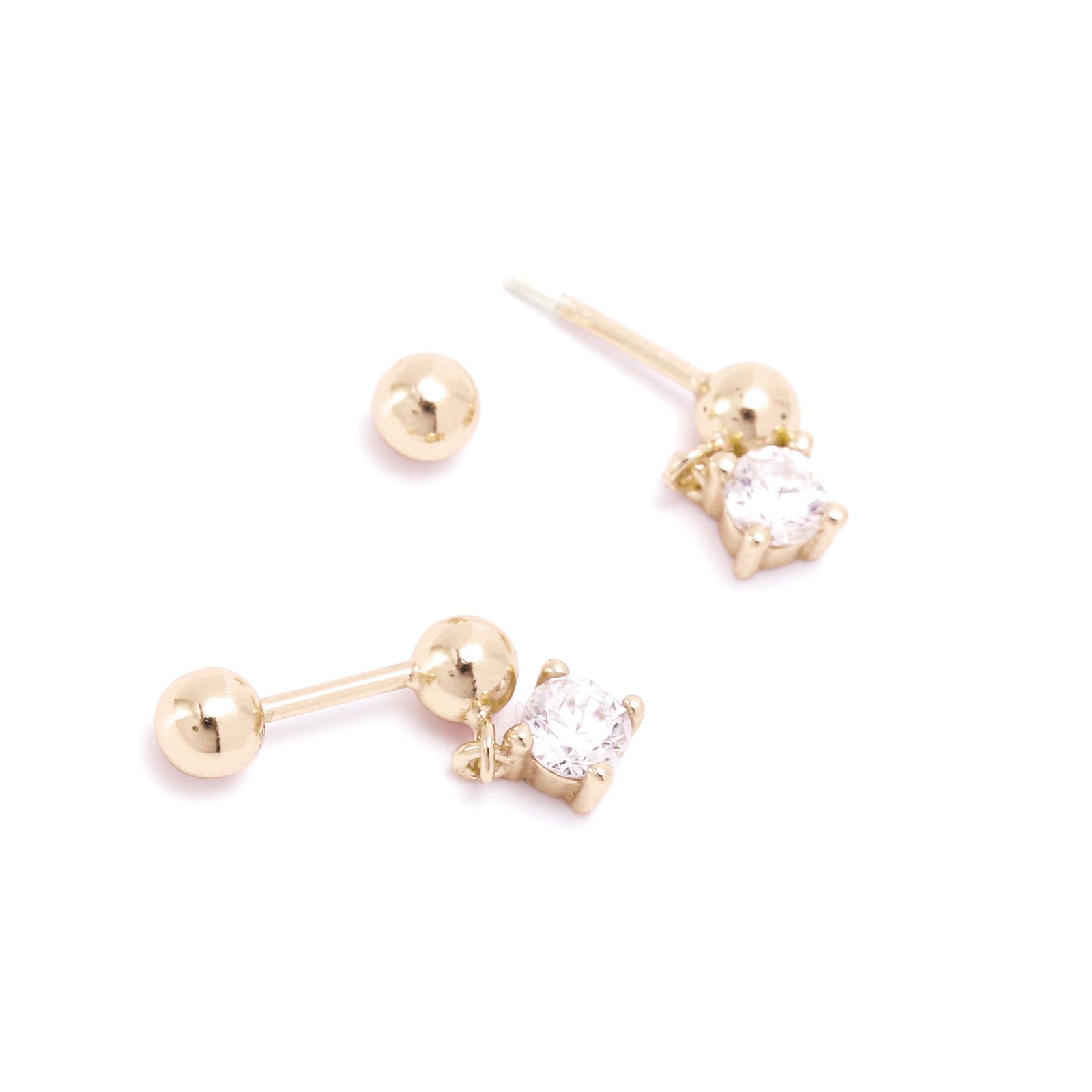 ノエルマーケット Noelmarket ピアス 金属アレルギー対応 ダイヤ 小ぶり つけっぱなし 18k シンプル 仕事 人気 上品 揺れる 大人 彼女 誕生日 プレゼント