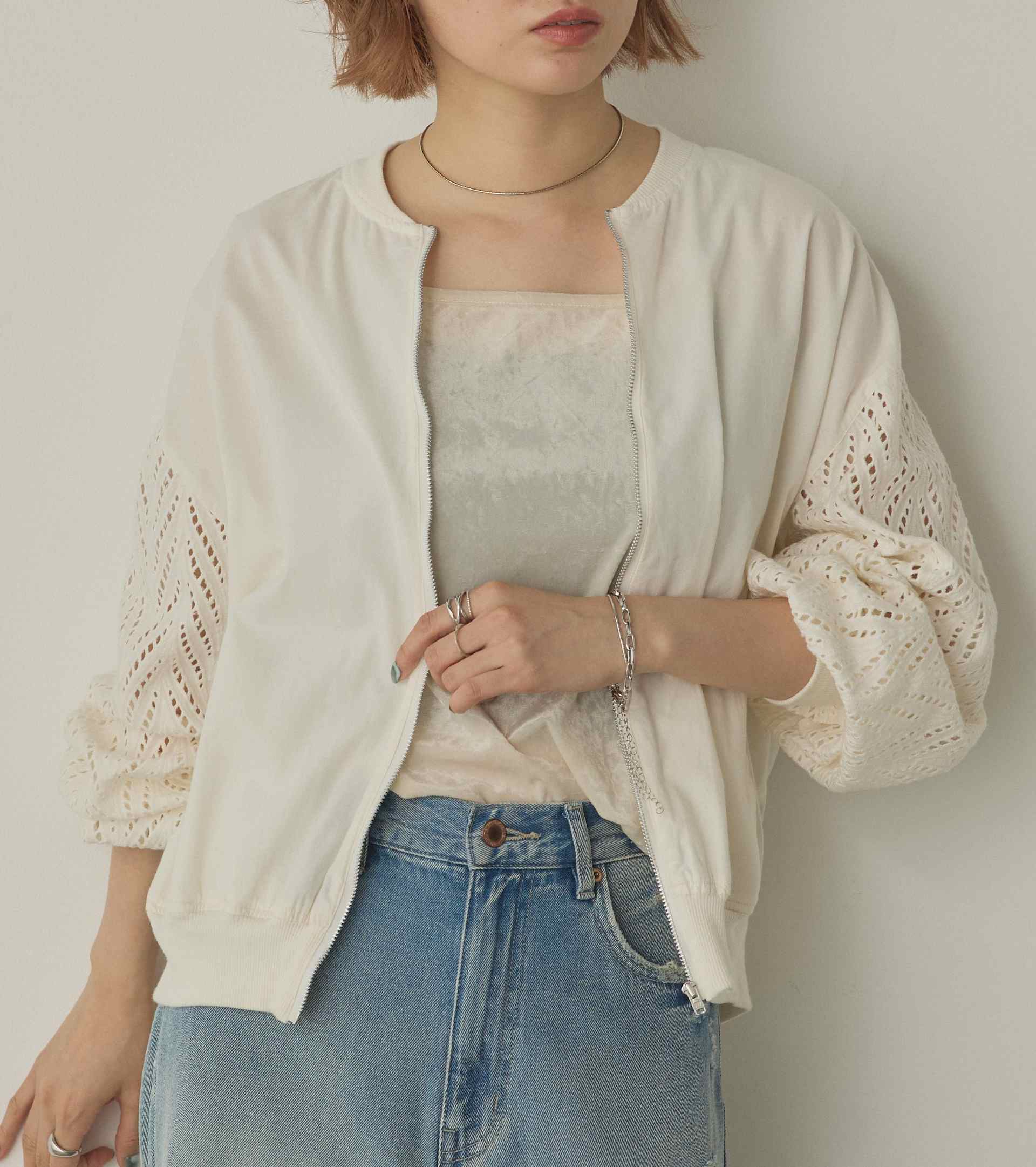 ノイア Noia コットンシフリー 袖刺繍ブルゾン （オフホワイト） オフホワイト