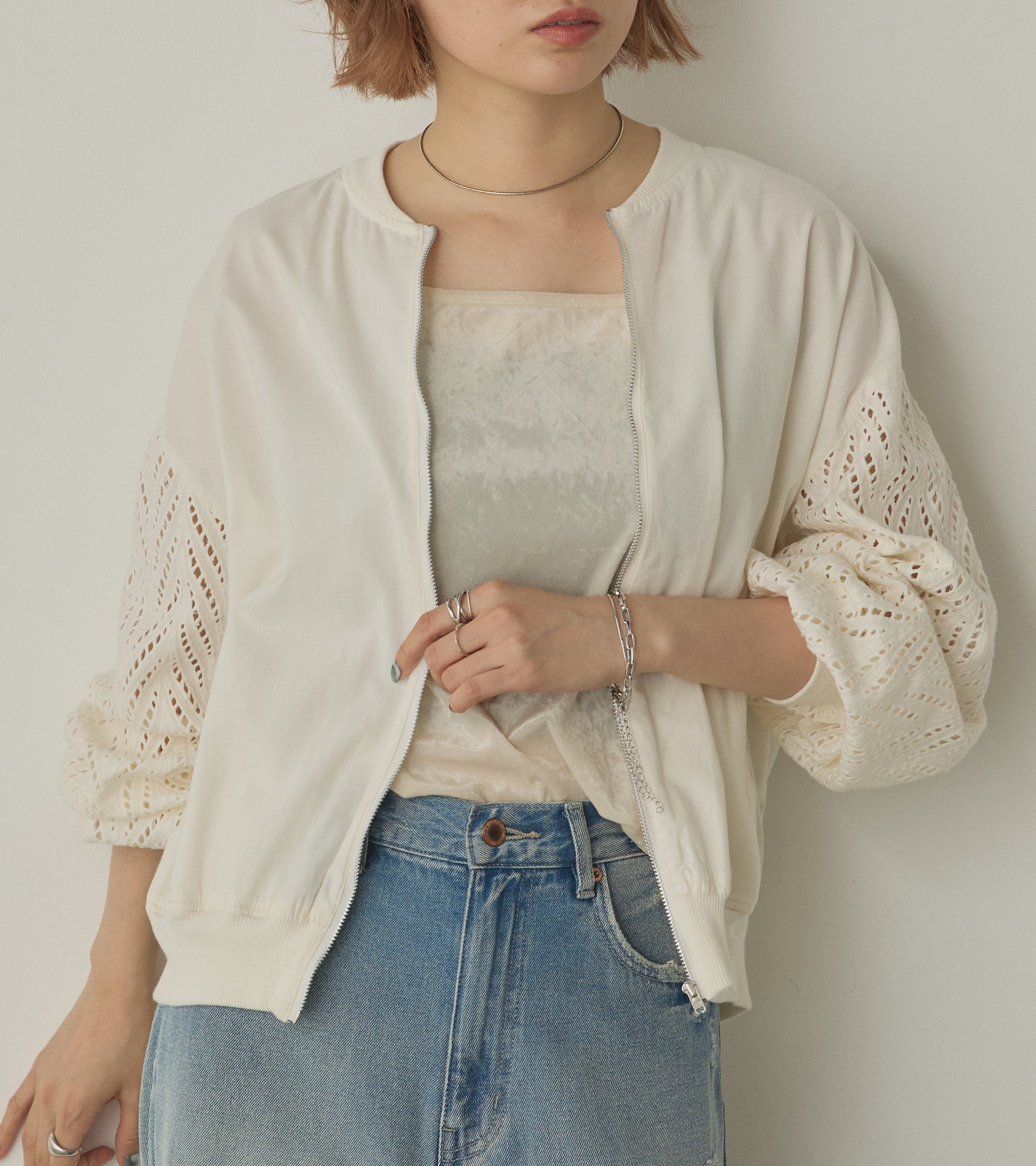 ノイア Noia コットンシフリー 袖刺繍ブルゾン （オフホワイト） オフホワイト