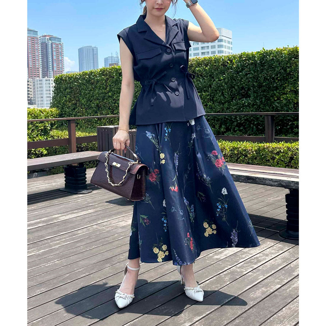 ノエラ NOELA チェーンハンドルバッグ （チャ） チャ