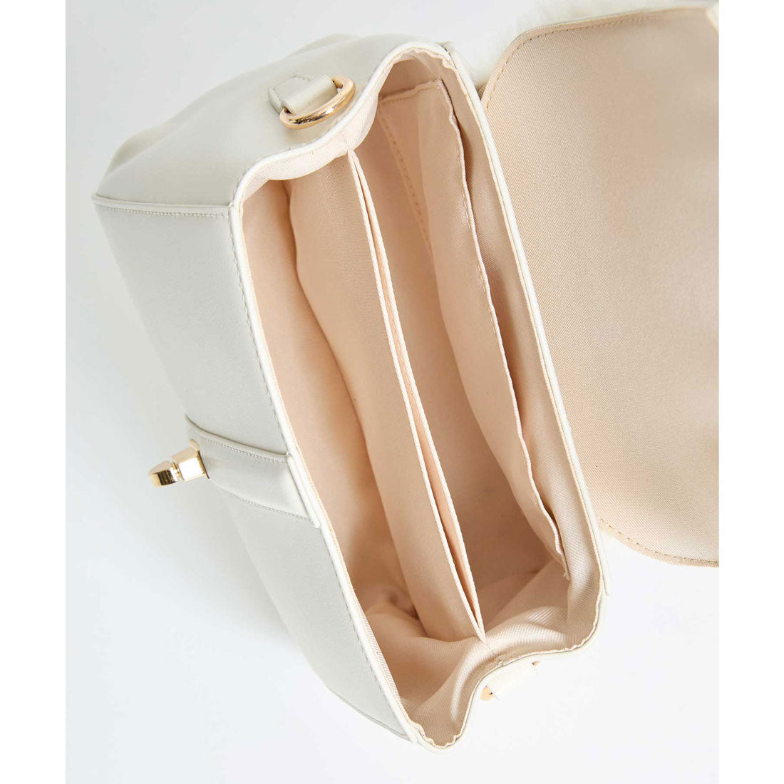 ノエラ NOELA ワンハンドル2WAYファーフラップバッグ （オフホワイト） オフホワイト