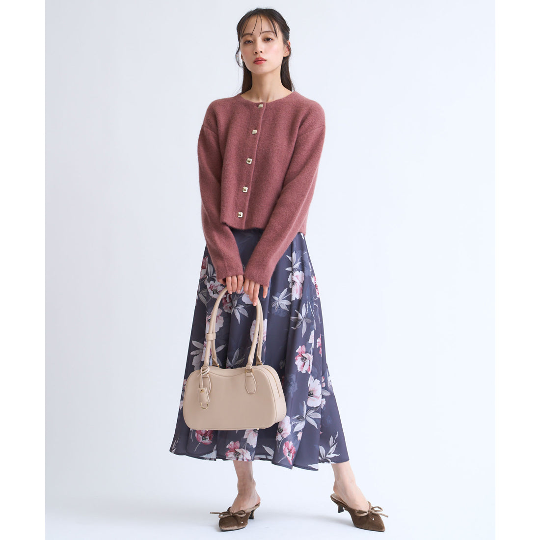 ノエラ NOELA  カーブラインボストンバッグ （ベージュ） ベージュ