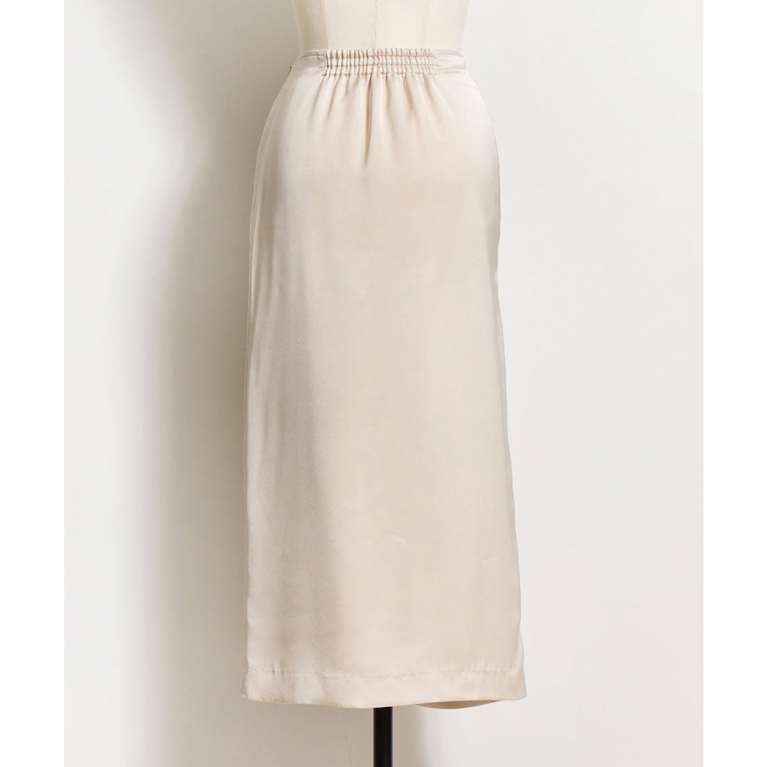 ノエラ NOELA ドレープサテンスカート （オフホワイト） オフホワイト