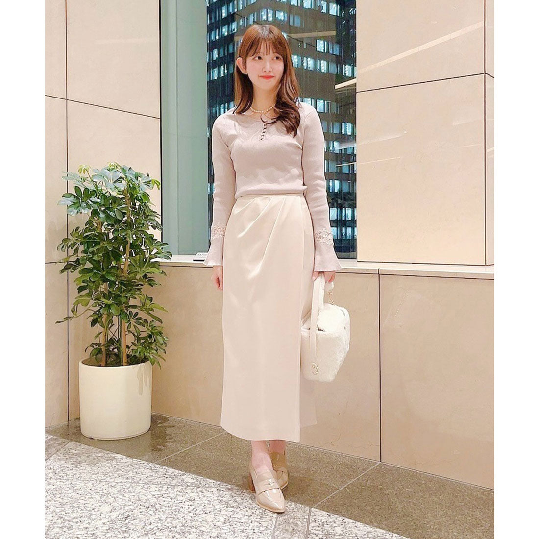 ノエラ NOELA ドレープサテンスカート （オフホワイト） オフホワイト