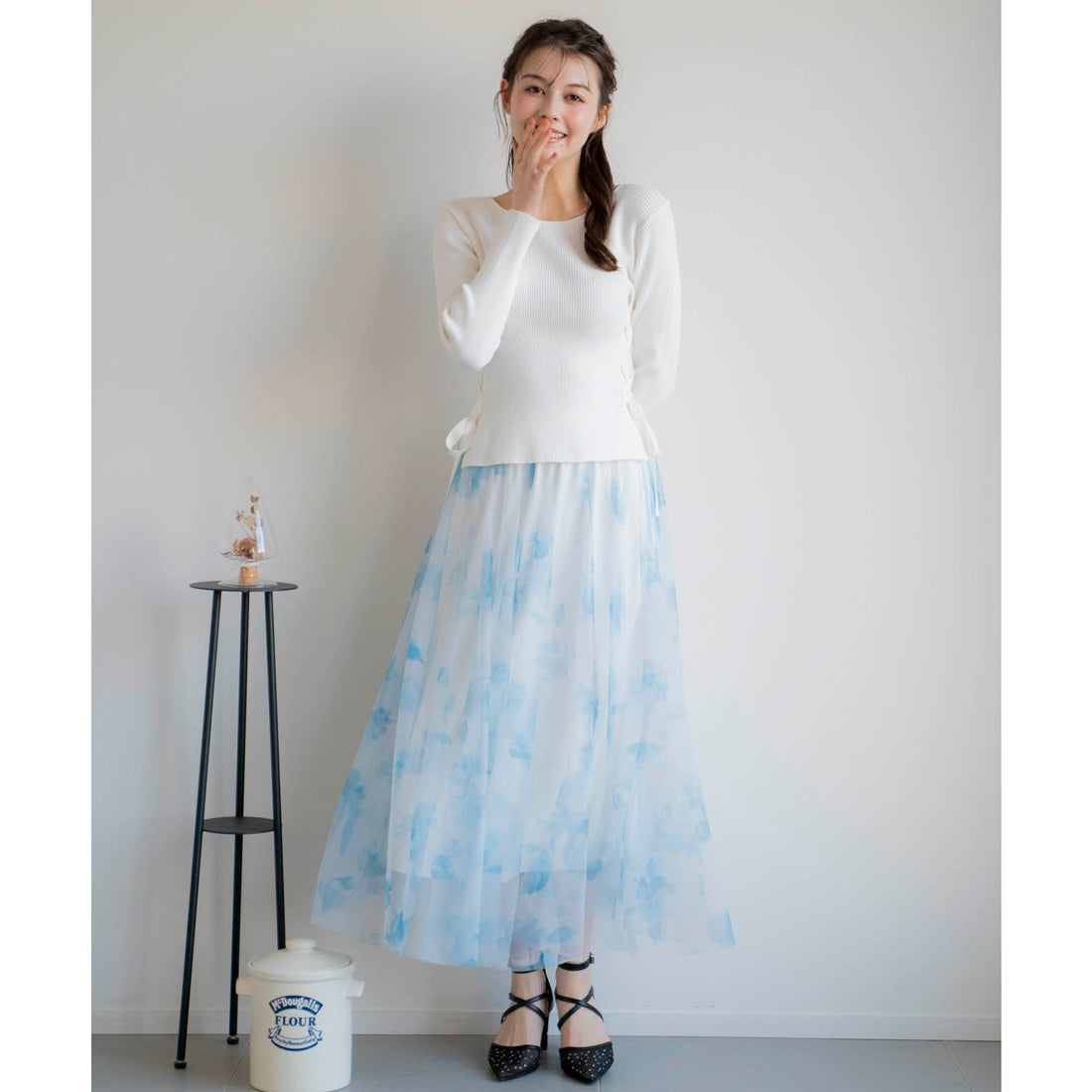 ノエラ Noela フラワースタッズチュールスカート （ネイビー） ネイビー