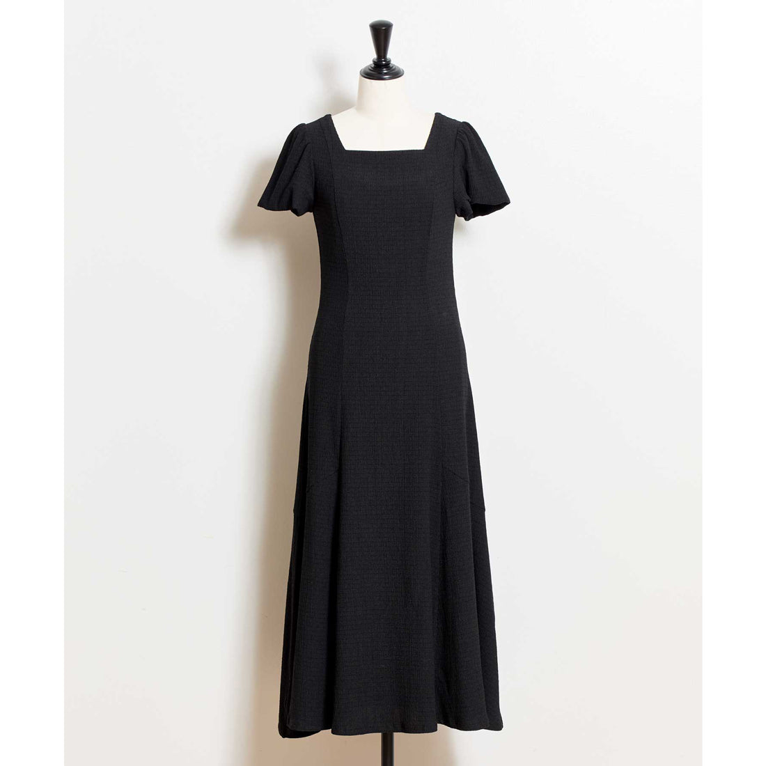 ノエラ Noela スクエアネックカットワンピ （ブラック） ブラック