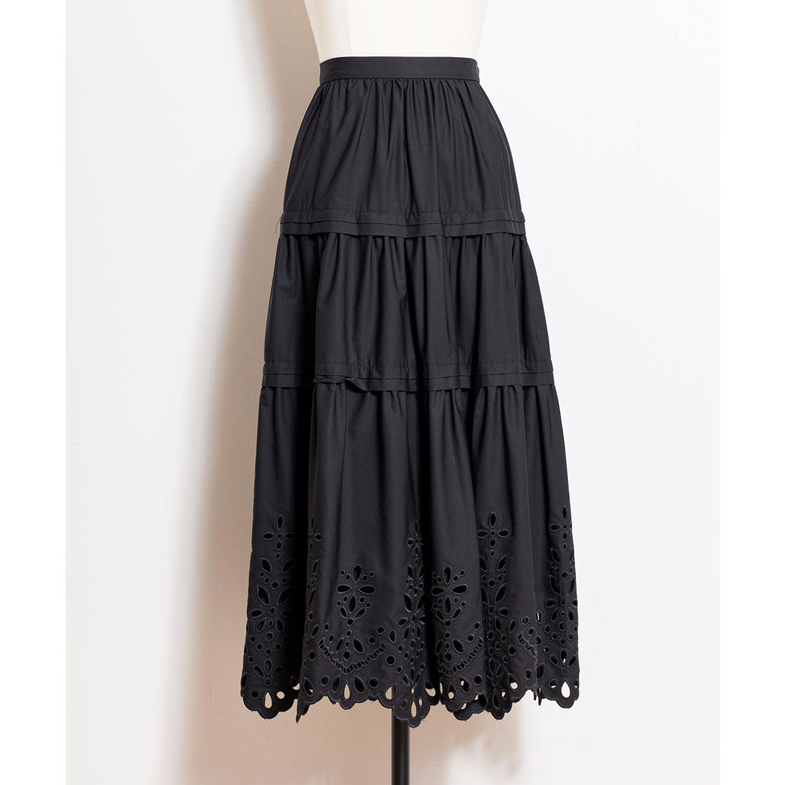 ノエラ NOELA 刺繍マキシスカート （サックス） サックス