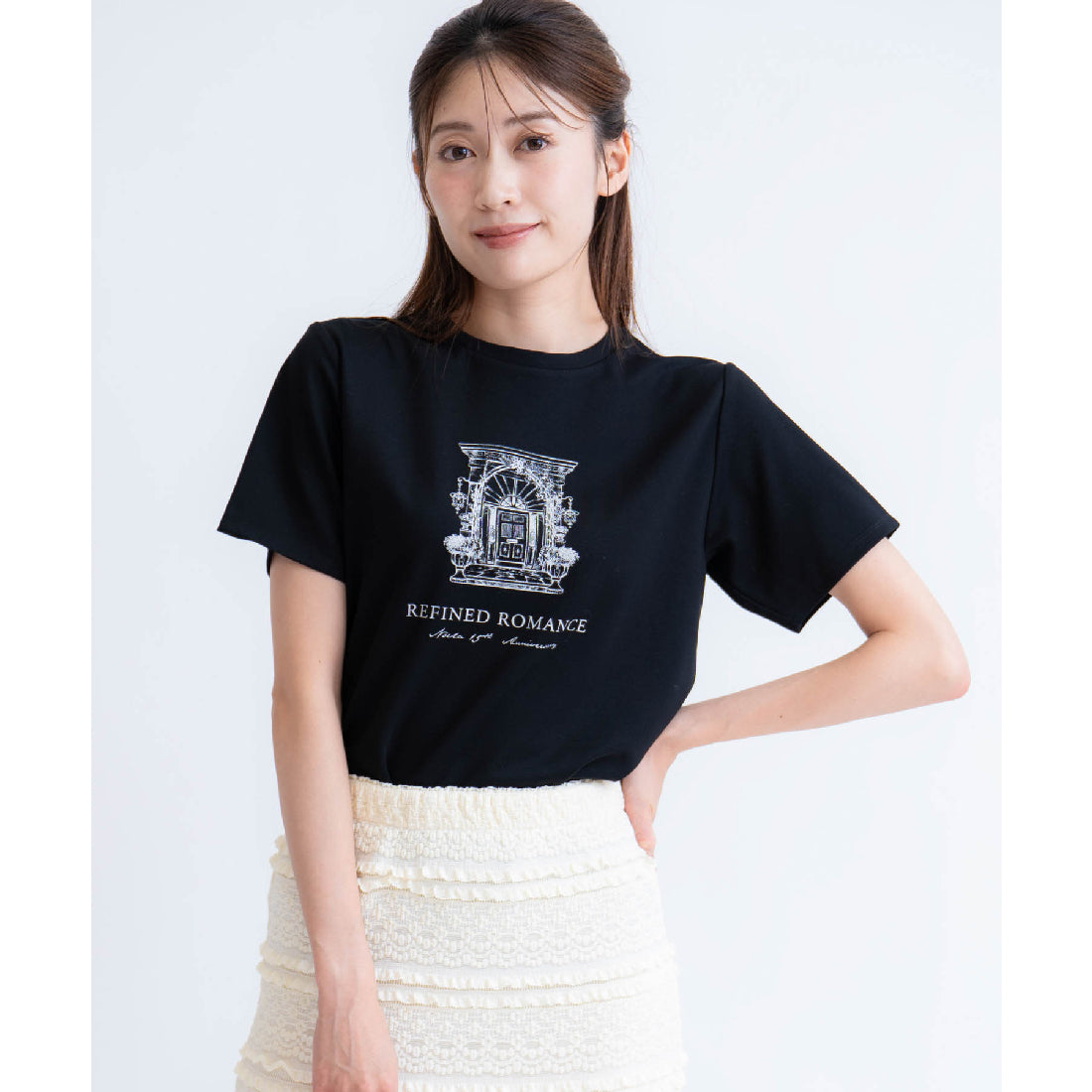 ノエラ NOELA ロゴエンブレムTシャツ （ブラック） ブラック