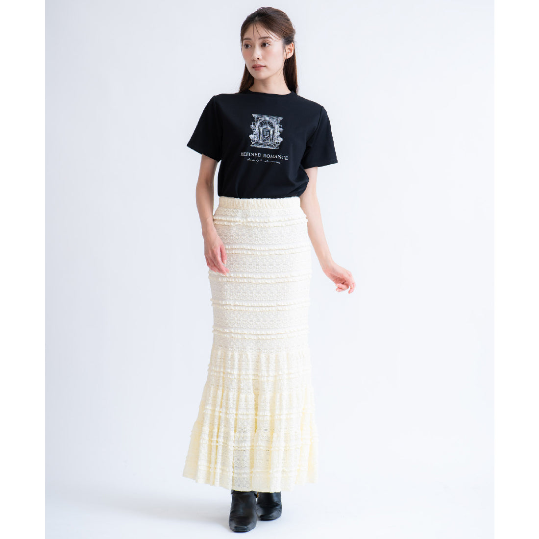 ノエラ NOELA ロゴエンブレムTシャツ （ブラック） ブラック