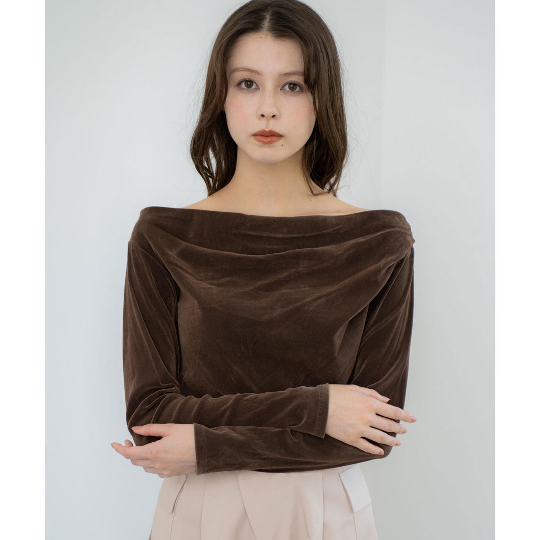 ノエラ NOELA ベロアドレープトップス （チャ） チャ