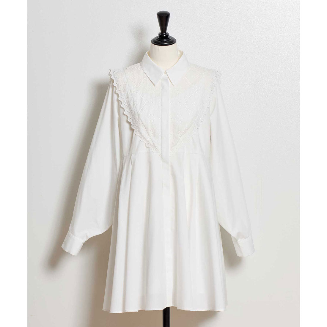 ノエラ NOELA エンブロイダリーミニシャツワンピース （オフホワイト） オフホワイト