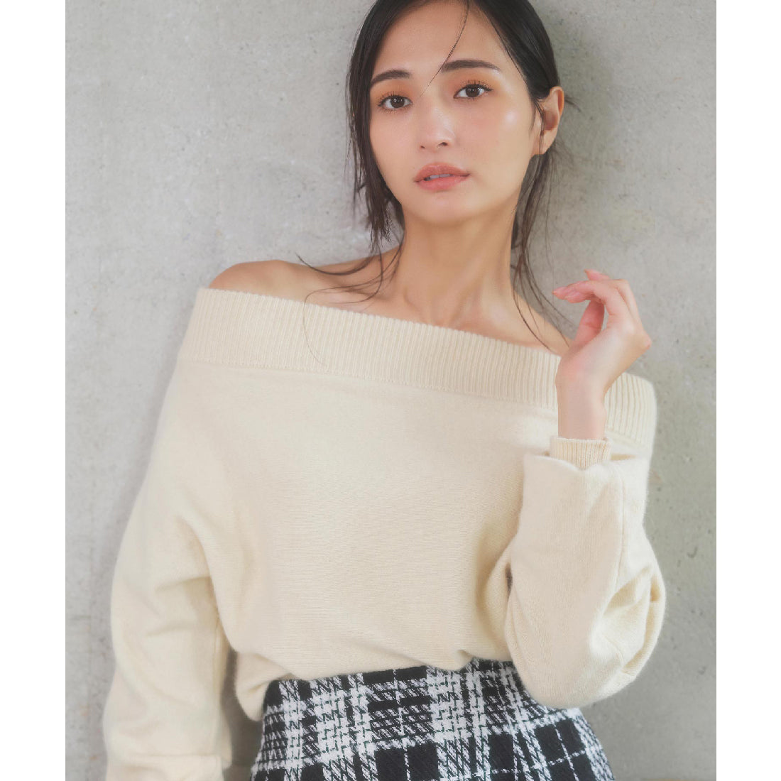 ノエラ NOELA  ラクーンブレンドオフショルニット （イエロー） イエロー