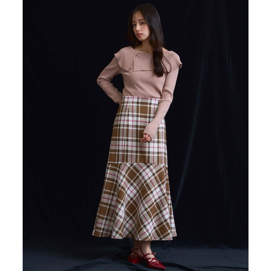 ノエラ NOELA  アシメケープニット （ベージュ） ベージュ