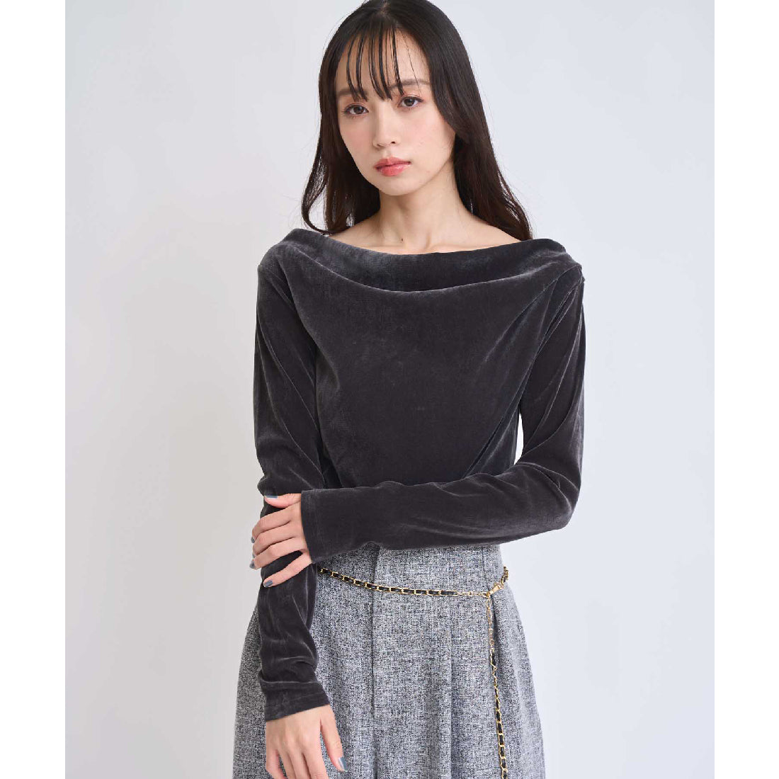 ノエラ NOELA  【新色追加】ベロアドレープトップス （チャコールグレー） チャコールグレー