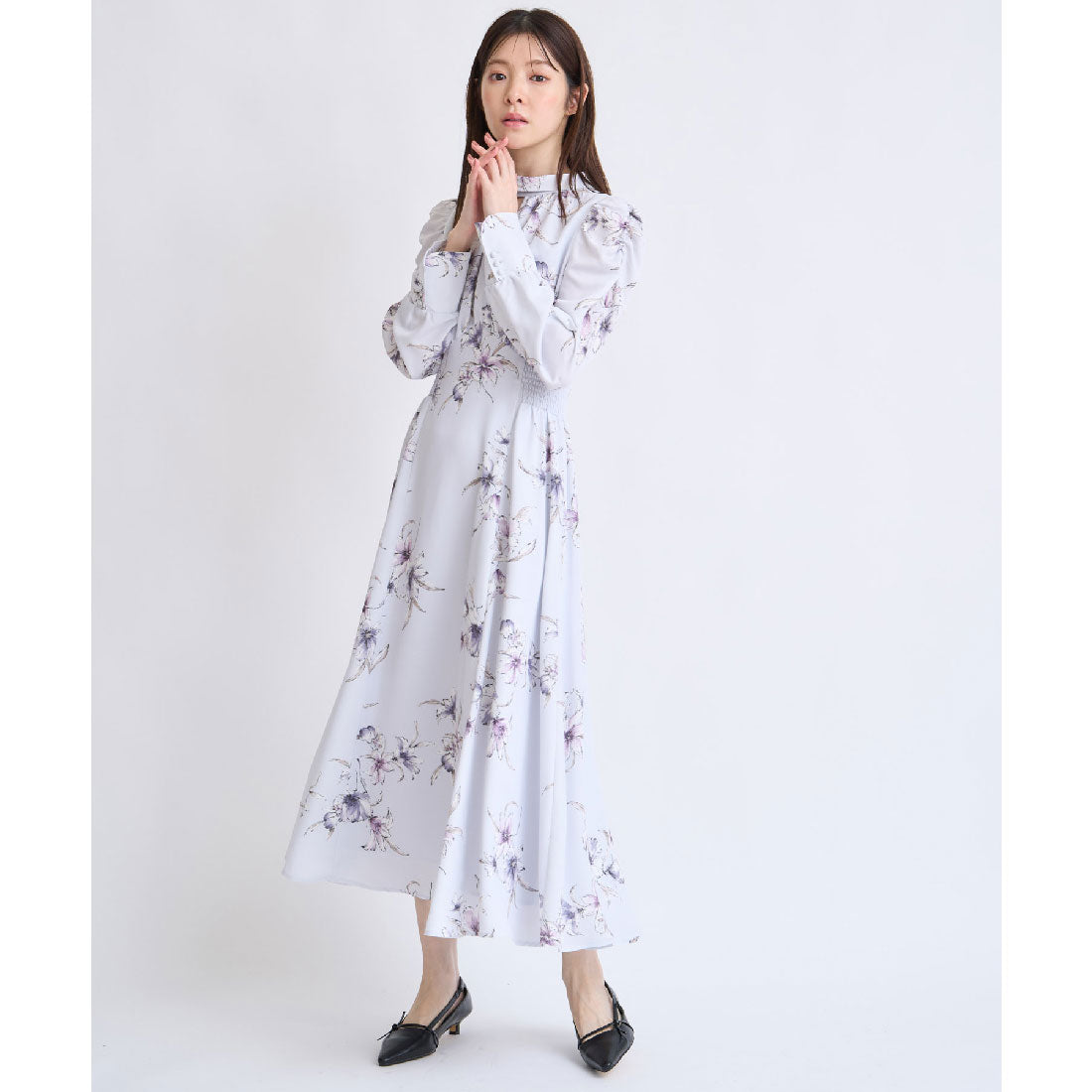 ノエラ NOELA  線描きフラワーワンピース （サックス） サックス