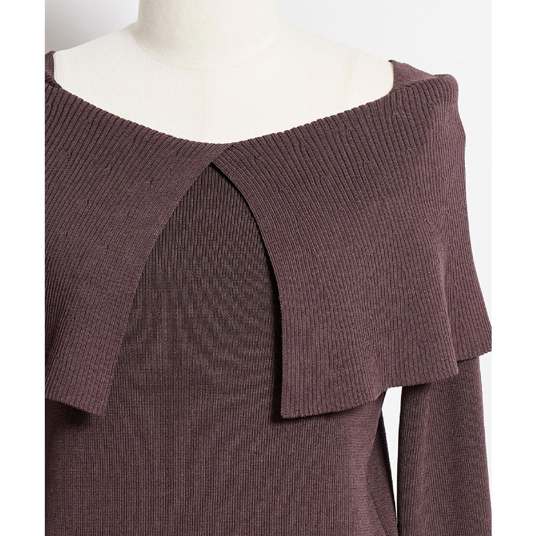 ノエラ NOELA  ビッグカラーニット （チャ） チャ