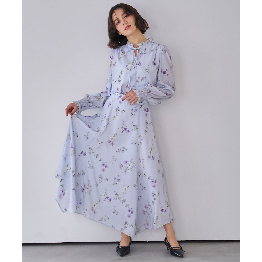 ノエラ NOELA  花柄シアーブラウス （サックス） サックス