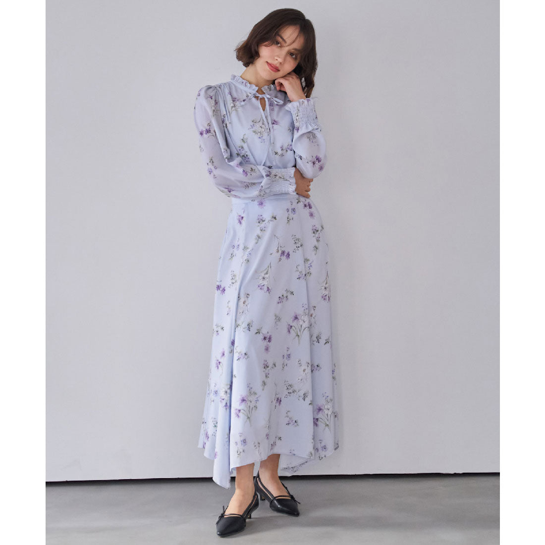 ノエラ NOELA  花柄シアーブラウス （サックス） サックス