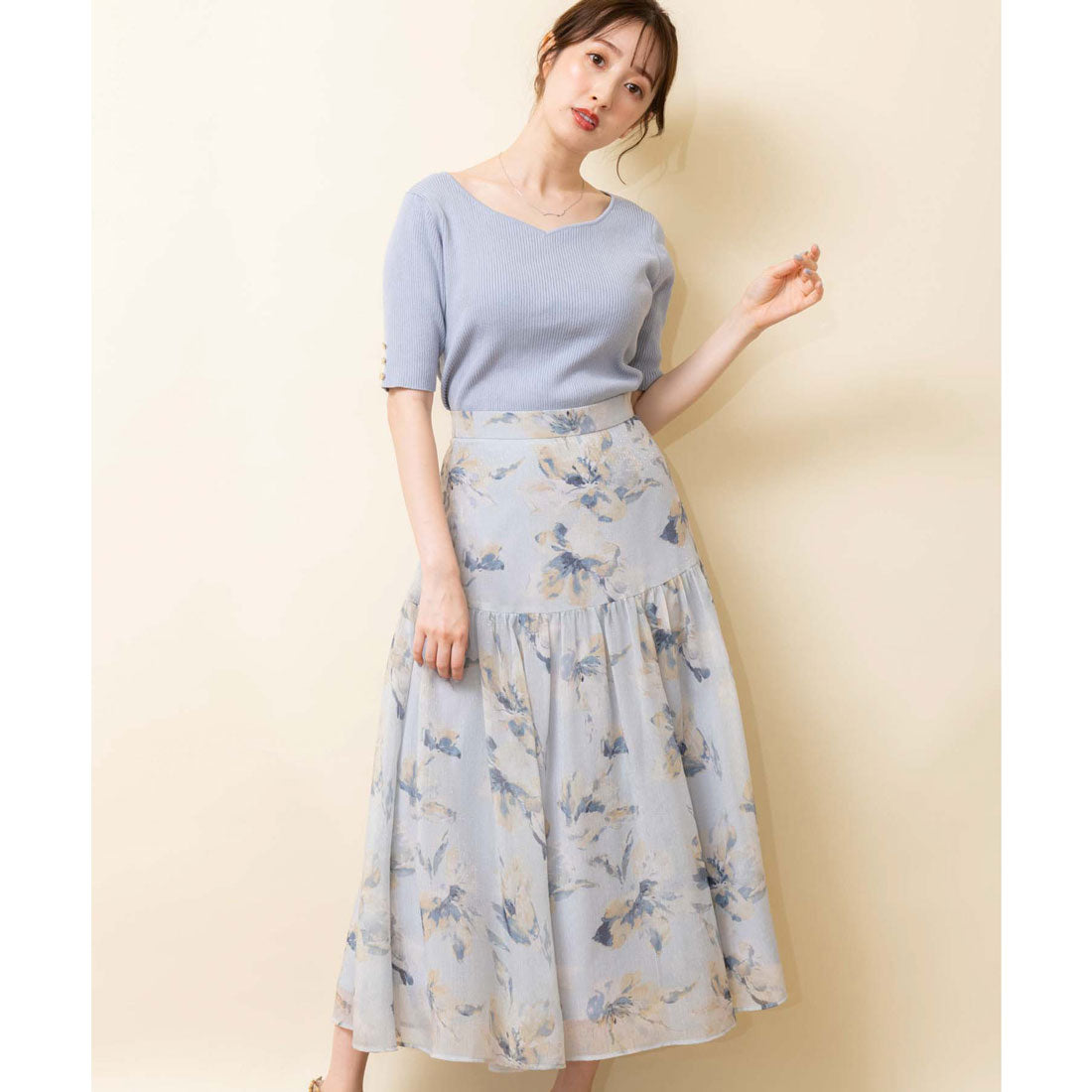 ノエラ Noela ぼかし花柄シャイニースカート,サックス