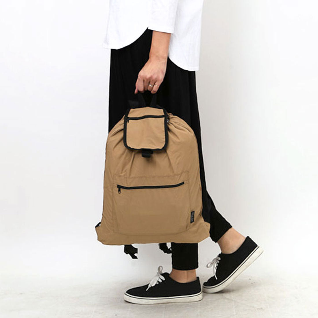 バックヤードファミリー BACKYARD FAMILY FOLDY 折りたたみナップサック （グレージュ） グレージュ