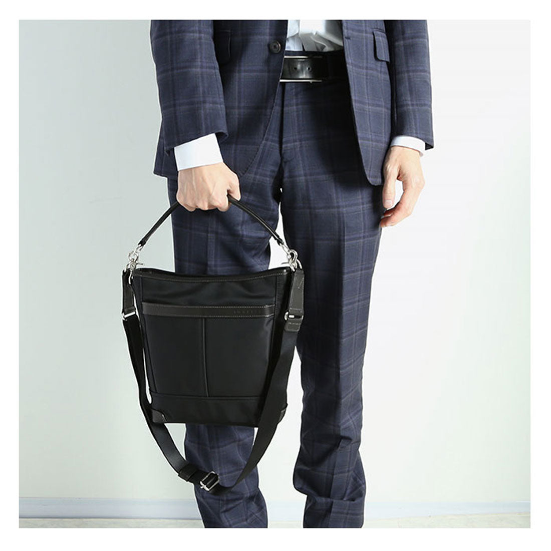 バックヤードファミリー BACKYARD FAMILY INNFITH vivace 2WAY縦型ショルダーバッグ 55127