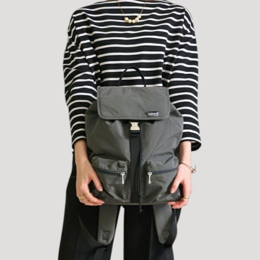 バックヤードファミリー BACKYARD FAMILY Kacchirin ruck sack （ダークグレー） ダークグレー