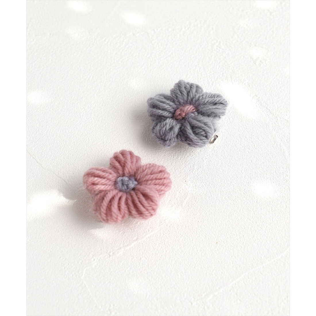 バックヤードファミリー BACKYARD FAMILY Rora ブルーム ニット ヘアクリップ 2個セット （マルチカラー） マルチカラー