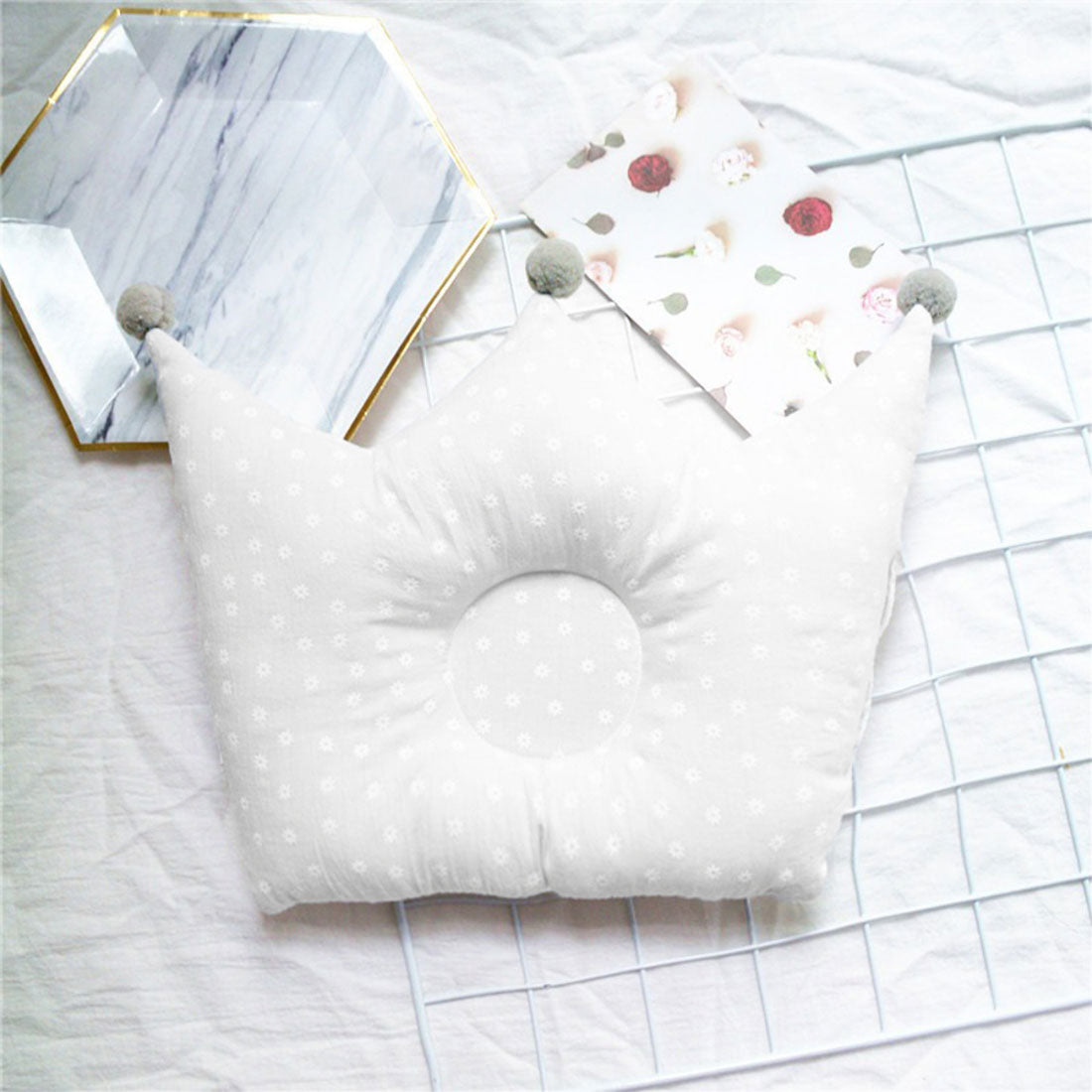 バックヤードファミリー BACKYARD FAMILY 赤ちゃん用まくら bpillow52,ホワイト