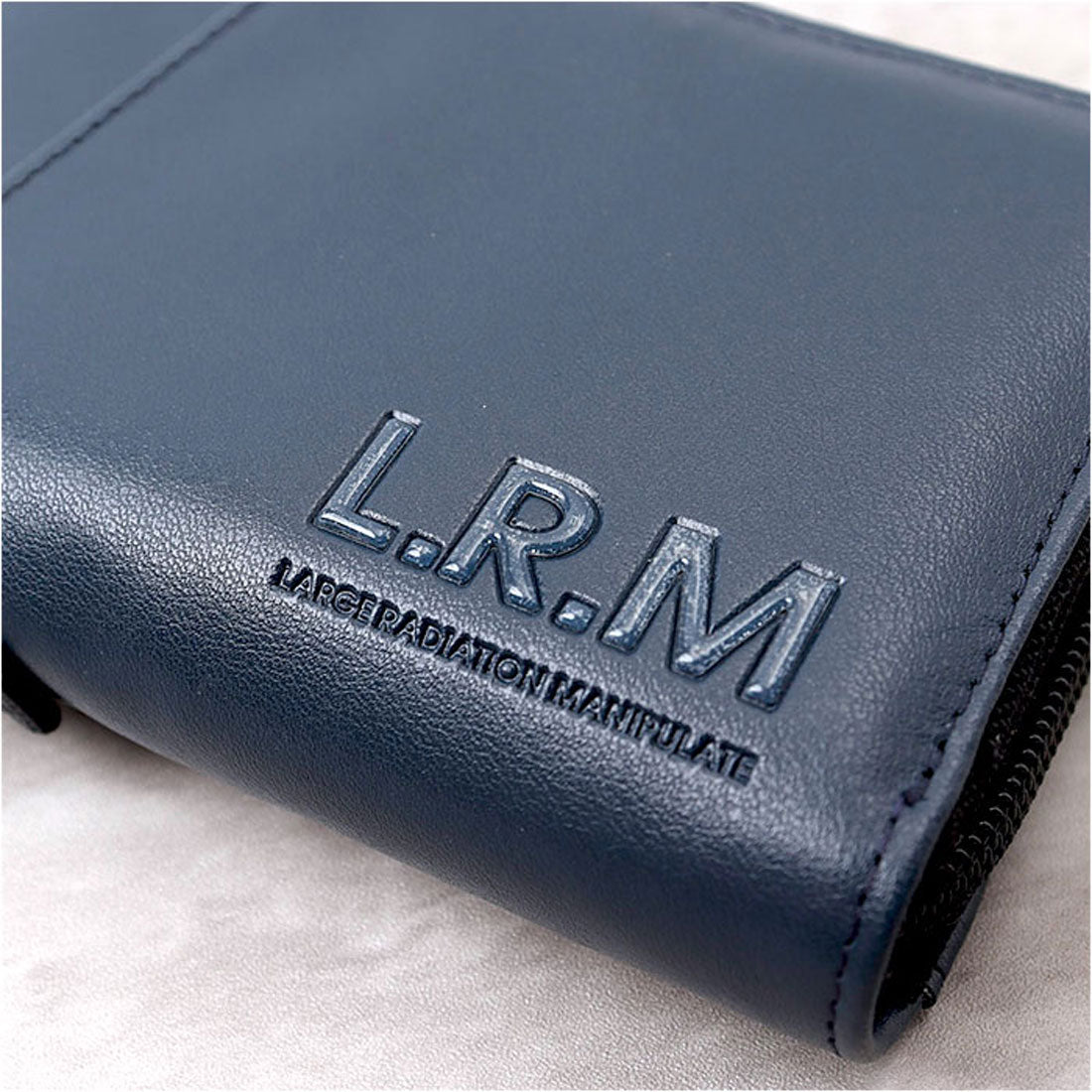 バックヤードファミリー BACKYARD FAMILY L.R.M ミドル財布 （CMK-1091ブラック） CMK-1091ブラック