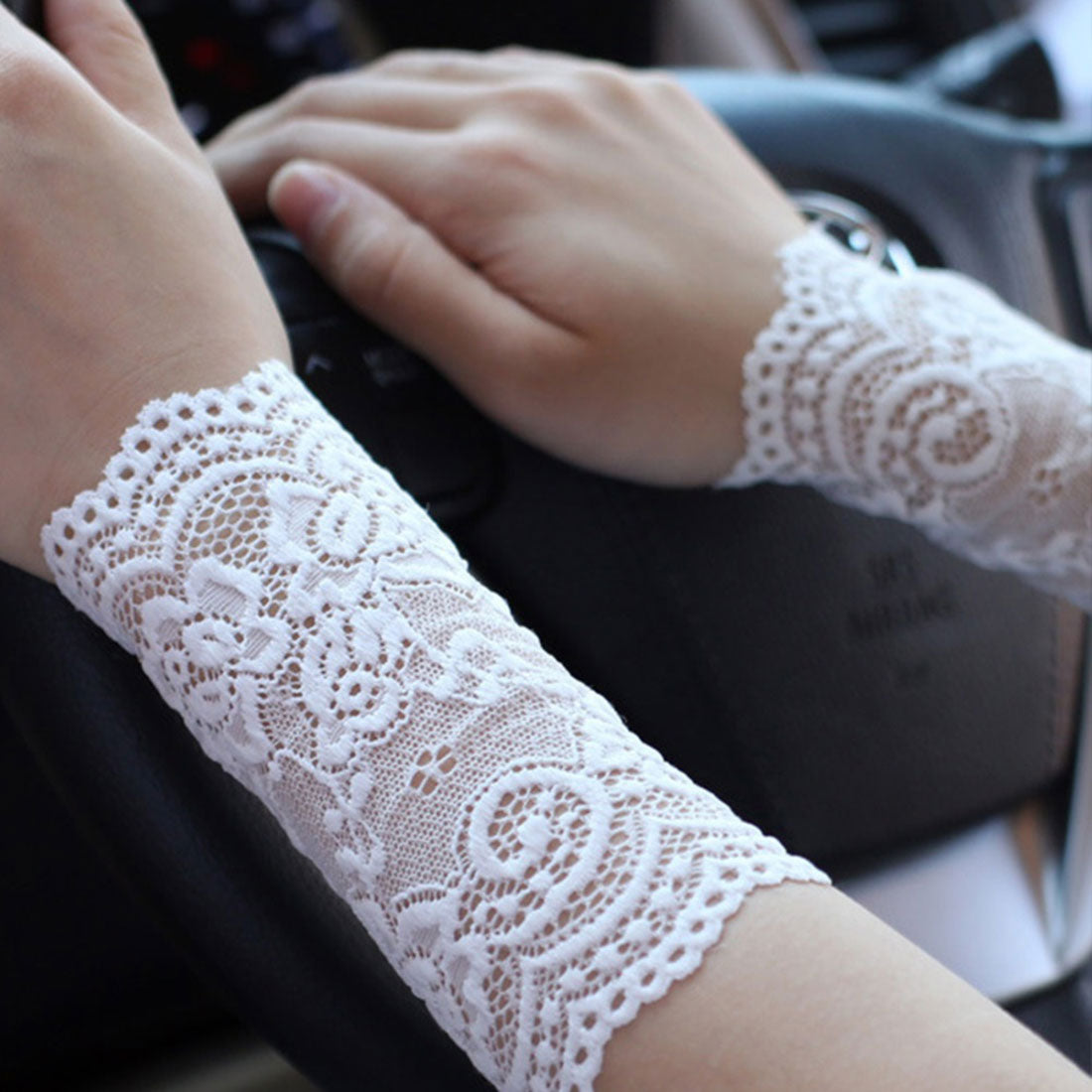 バックヤードファミリー BACKYARD FAMILY 腕時計サポーター レース リストバンド 見せ袖 （15cm×ホワイト） 15cm×ホワイト