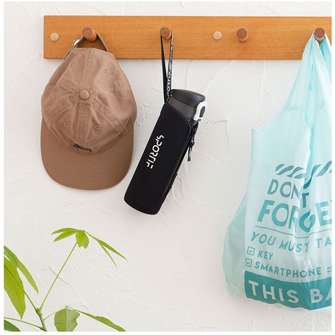Backyard Family Peacock Mag Bottle AMI-F50 [Non-returnable item]