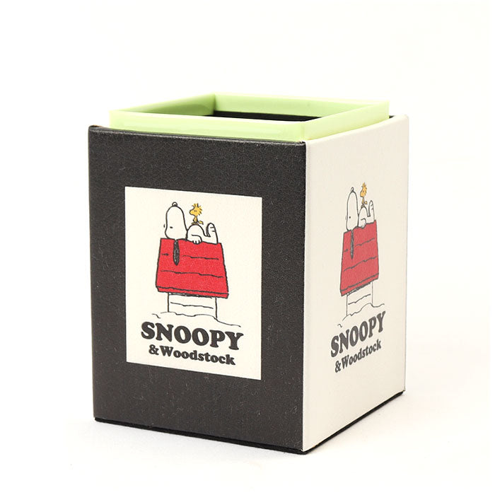BACKYARD FAMILY BACKYARD FAMILY Snoopy Glow-in-the-Dark Glasses Stand