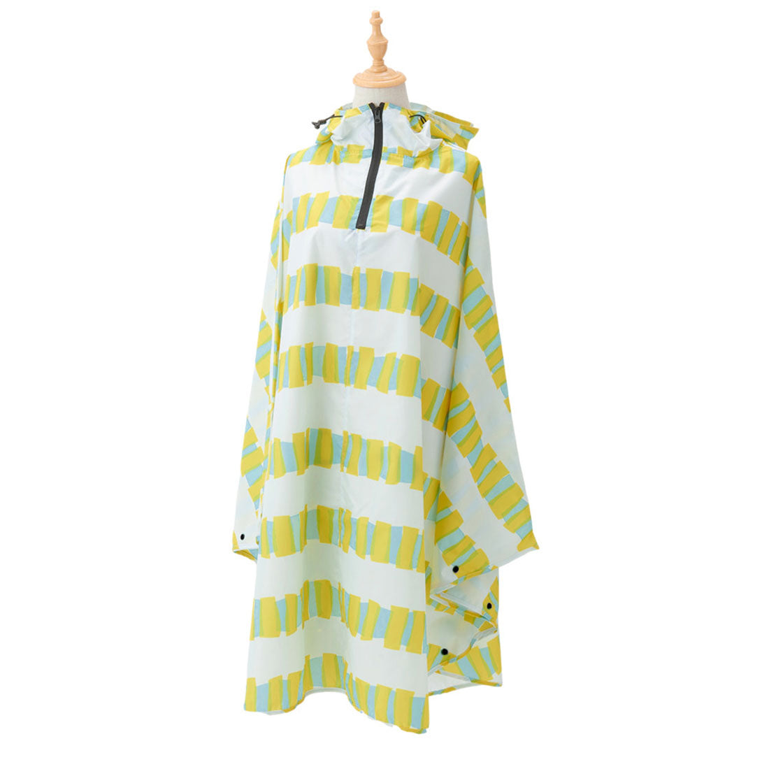 BACKYARD FAMILY 392plusm Women's Poncho