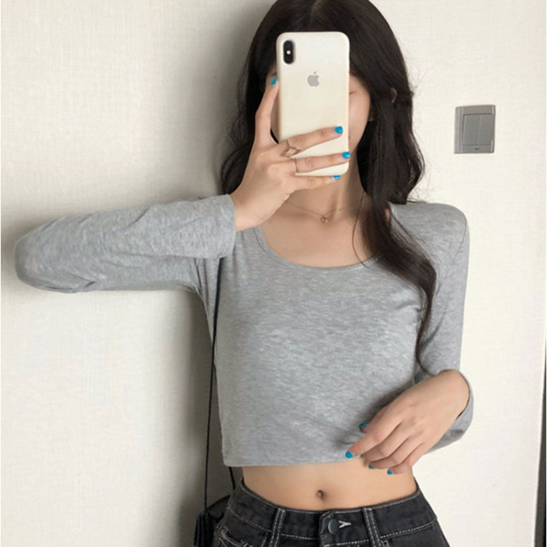 バックヤードファミリー BACKYARD FAMILY シンプルトップス Uネック 長袖Tシャツ （ブルー） ブルー