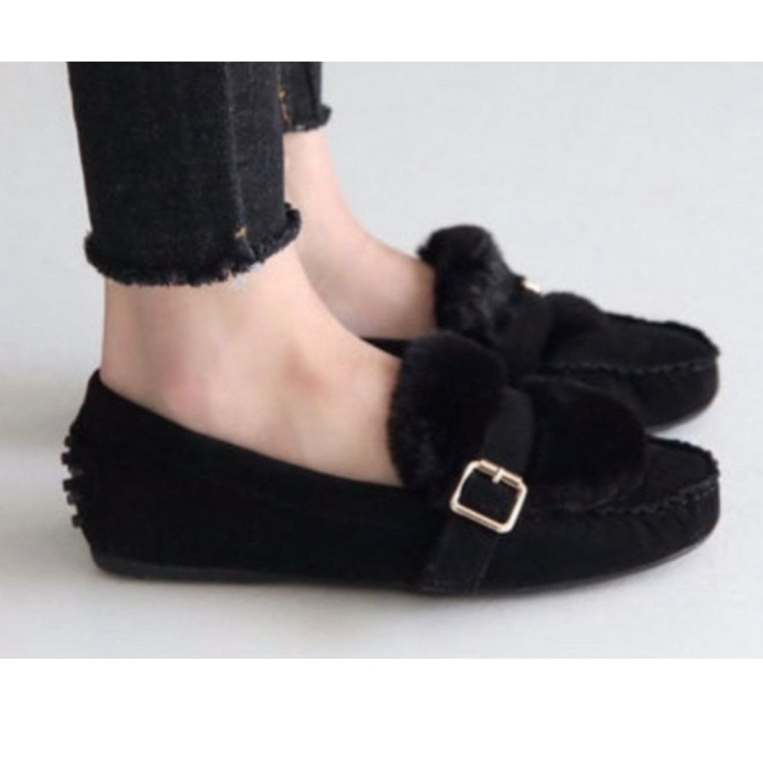 Nau Waleno fluffy loafers
