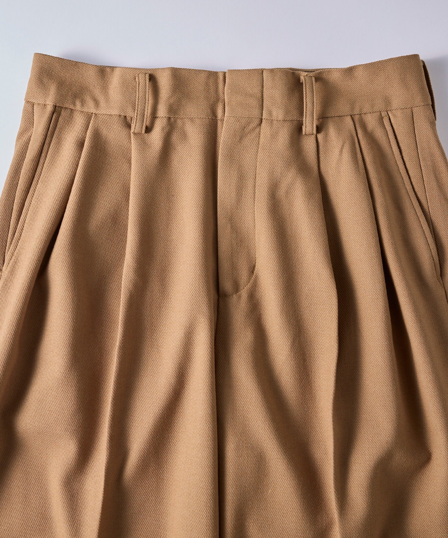 ニュアンス NewAnce High Density Two Pleats Slacks / 高密度ツープリーツスラックスパンツ
