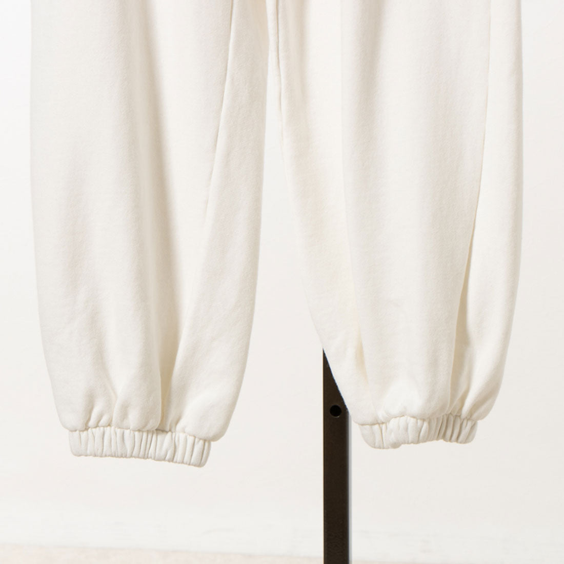 NAVANAVA Eye embroidered sweat long pants