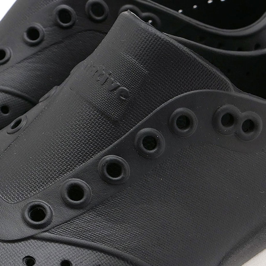 Native Shoes LENNOX WANDERFOAM JIFFY-BLACK/-SHELL-WHITE [F0000256]
