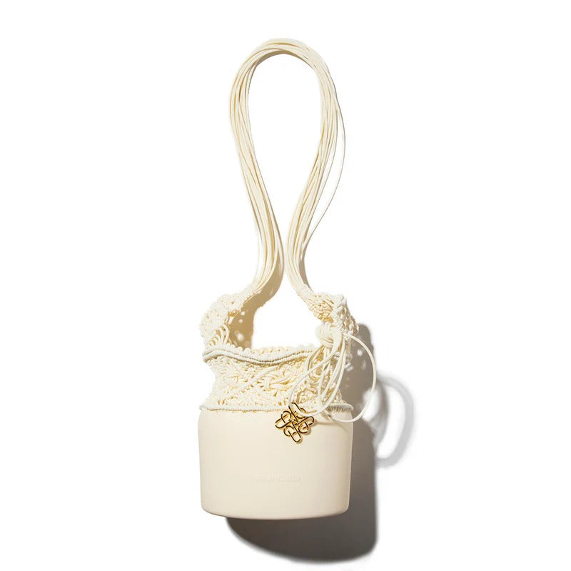 ナナナナ nana-nana ノット  シリコンニット バケットショルダーバッグ（KNOT SILICONE KNITTING BUCKET SHOULDER BAG） （Ivory） Ivory