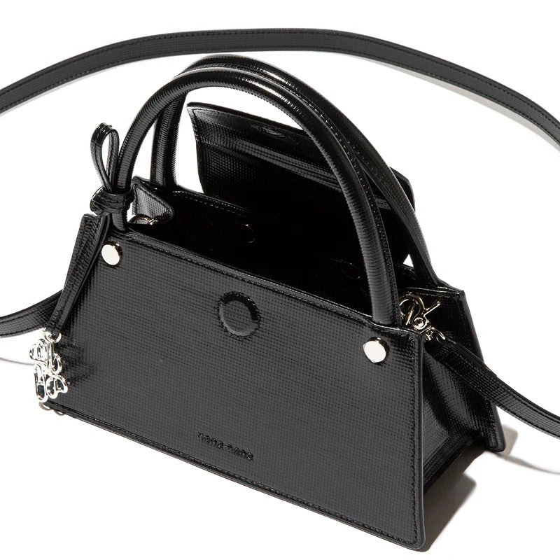 ナナナナ nana-nana ノット ミニショルダーバッグ（KNOT MINI SHOULDER BAG） （Black） Black