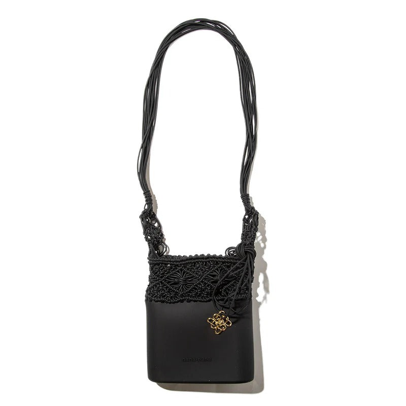ナナナナ nana-nana ノット シリコンニット ミニショルダーバッグ（KNOT SILICONE KNITTING MINI SHOULDER BAG） （Black） Black