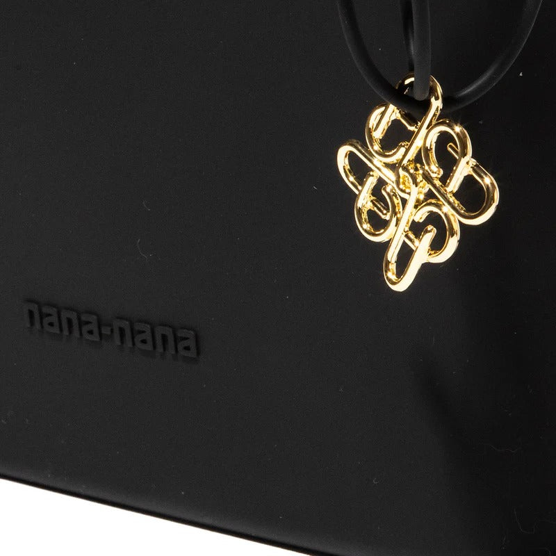 ナナナナ nana-nana ノット シリコンニット ミニショルダーバッグ（KNOT SILICONE KNITTING MINI SHOULDER BAG） （Black） Black