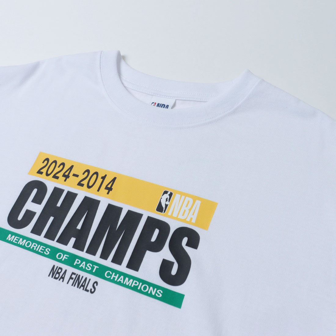 エヌビーエー NBA NBA CHAMPIONS TEAM ARCHIVE Tee （ブラック） ブラック