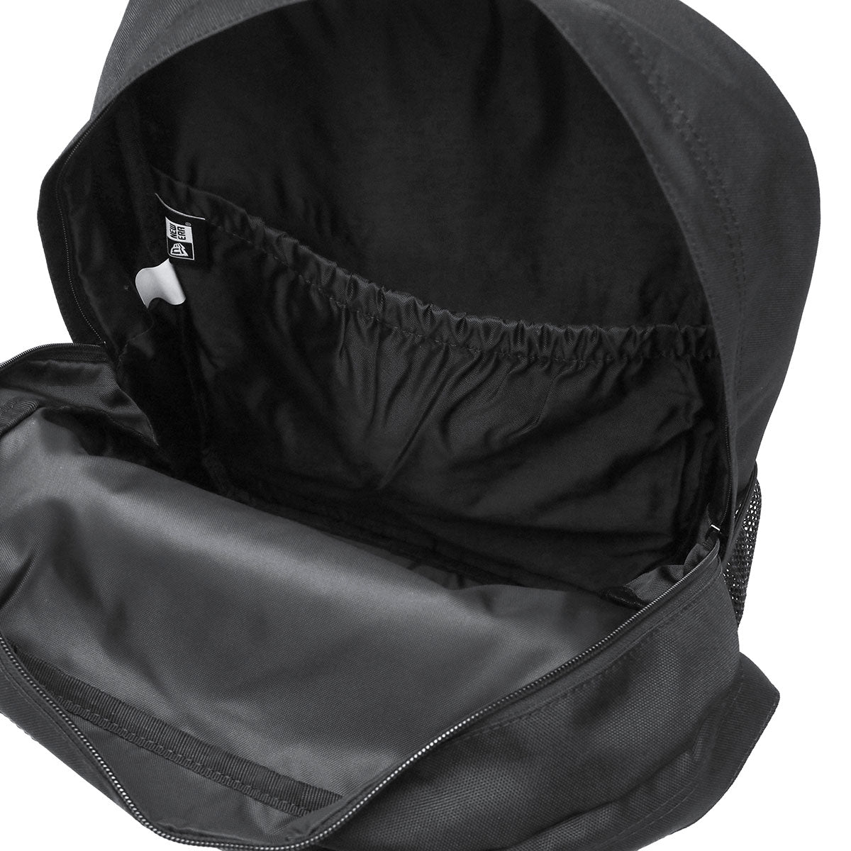 ニューエラ NEW ERA 正規取扱店 リュック 通学 メンズ レディース バッグ おしゃれ ブランド 35L A4 バックパック デイパック 旅行 高校生 大学生 2層 男子 女子 Campus Pack キャンパスパック（ブラック） ブラック
