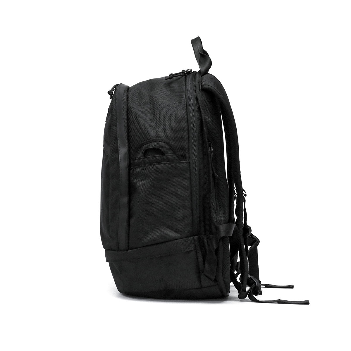 ニューエラ NEW ERA 正規取扱店 リュック 通学 メンズ レディース バッグ おしゃれ ブランド 大人 PC 31L A4 バックパック デイパック 旅行 アウトドア スポーツ Sports Pack スポーツパック（ブラック） ブラック