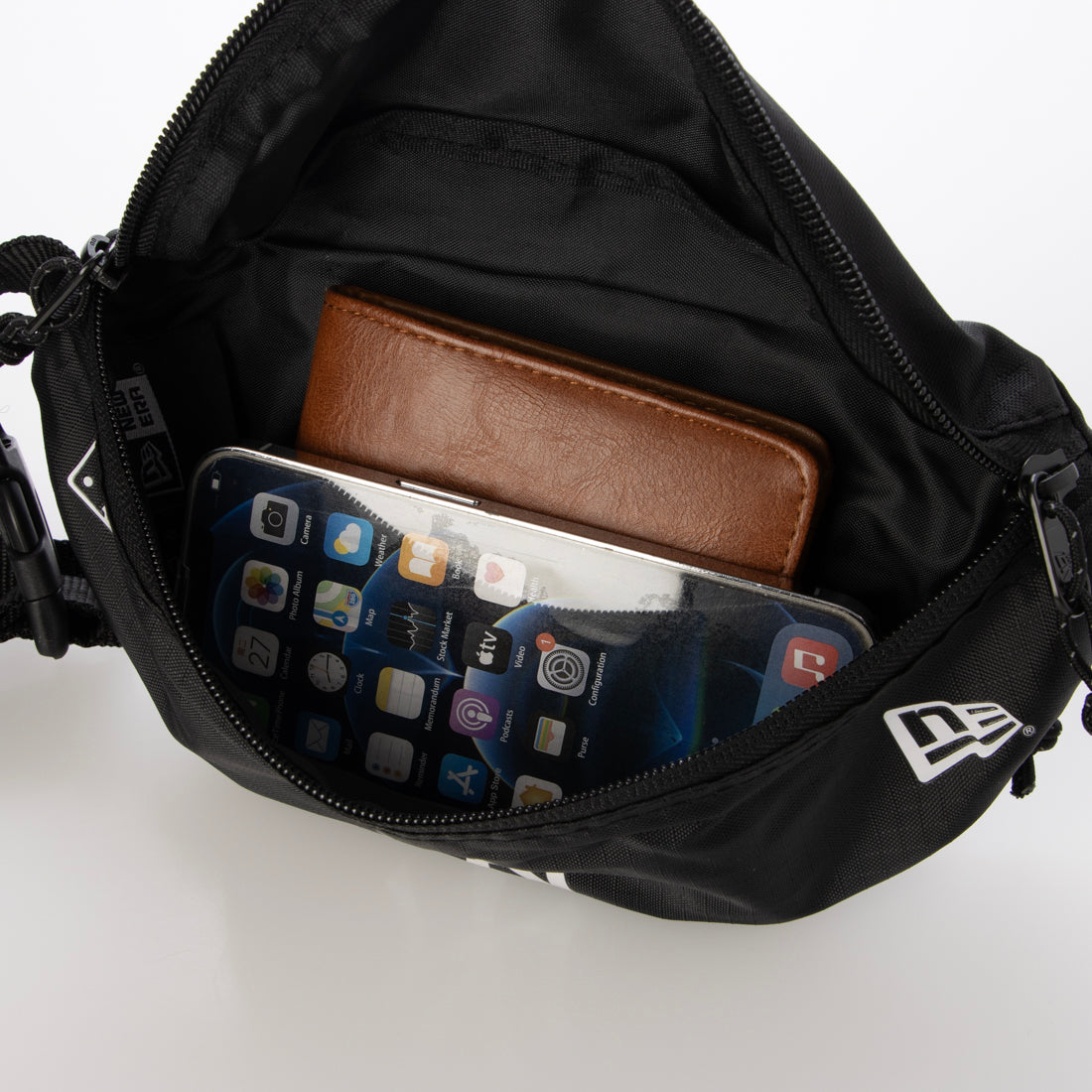 NEW ERA® EXPLORER WAIST BAG LIZARDON New Era Waist Bag EXPLORER WAIST BAG