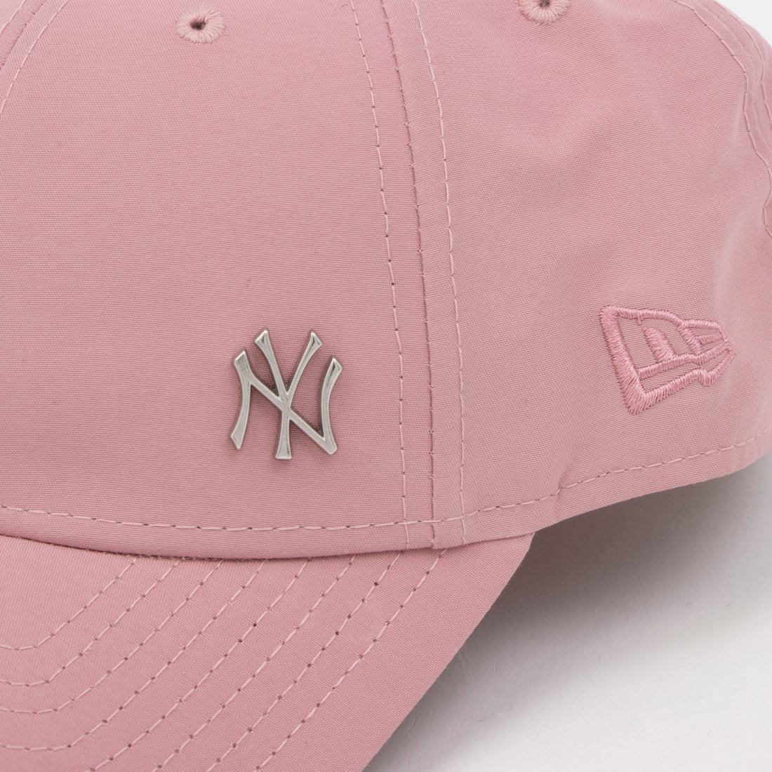 ニューエラ NEW ERA Newera キャップ プレーン メタルロゴ 野球チーム サイドロゴ 940 ナインフォーティ 帽子 シンプル メンズ レディース NEWERA 9FORTY FLAWLESS LOGO （ピンク） ピンク