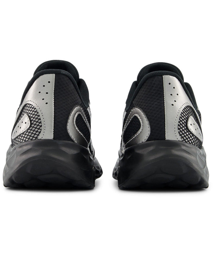 ニューバランス New Balance ニューバランス New Balance FRESH FOAM ARISHI V4 TIRALUX MARISTE42E （BLACK/SILVER） BLACK/SILVER