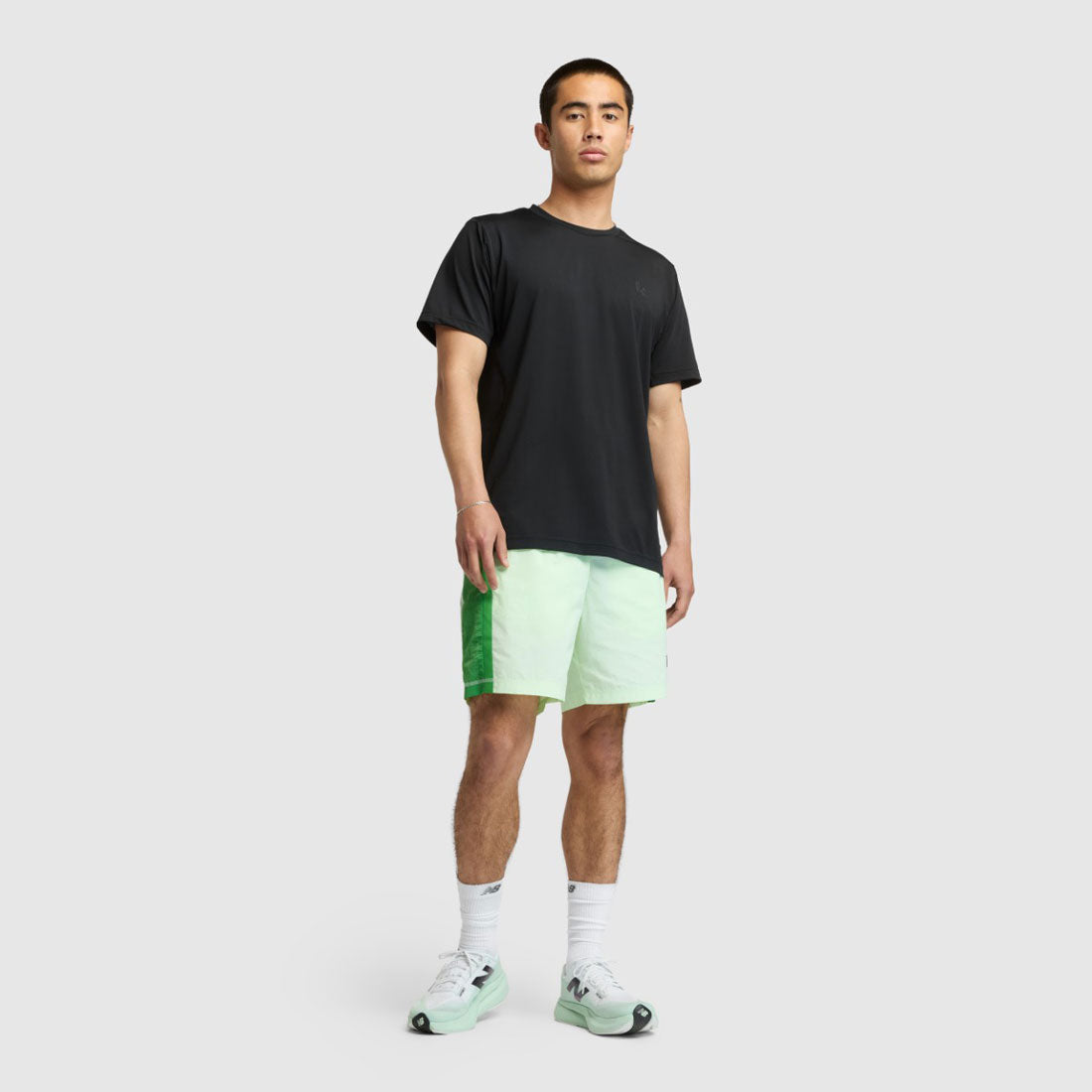 ニューバランス New Balance クラッチ メッシュ パフォーマンスTシャツ（Klutch Men's Mesh Performance T-Shirt） （Black） Black