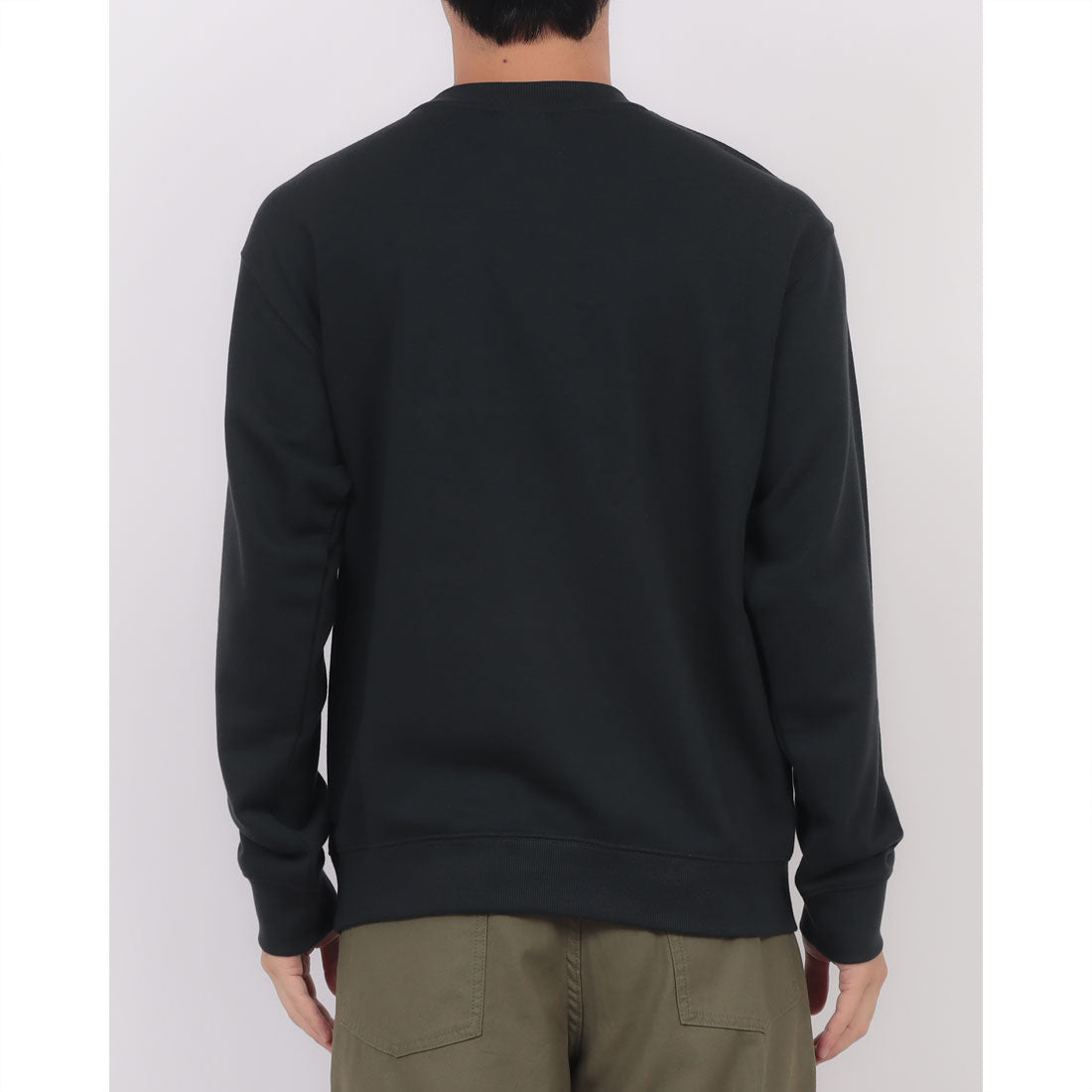 ニューバランス New Balance SMALL LOGO SWEAT SHIRTS ロゴ スウェット シャツ トレーナー (SEMI-OVER FIT) （ブラック） ブラック